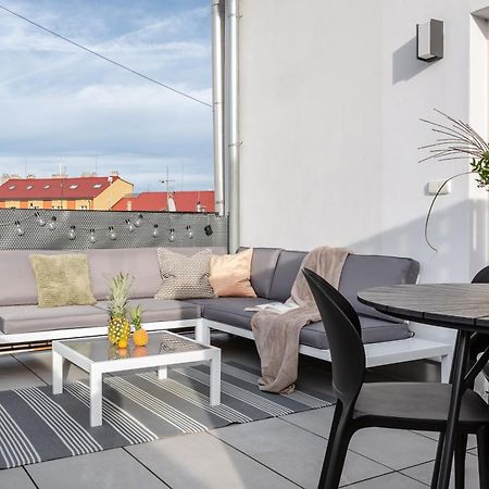 Turnkey I Vineyard Terrace Apartments Прага Экстерьер фото